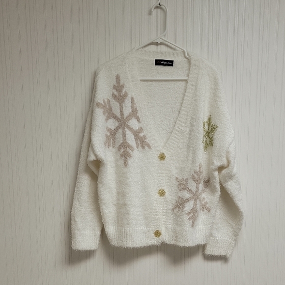 33 Degrees Sweaters - 33 Degrees White and Gold Snowflake Cardigan, Women's XL